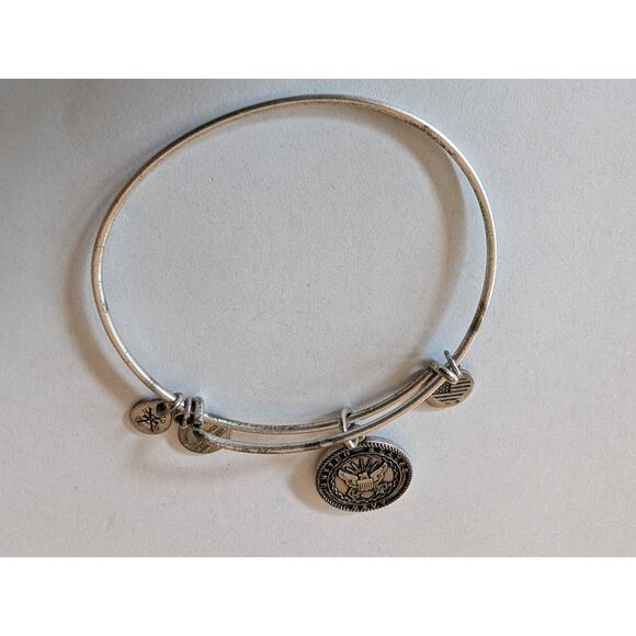 Alex and Ani Expandable US Navy Charm Bracelet 2016 American Flag - Picture 1 of 2